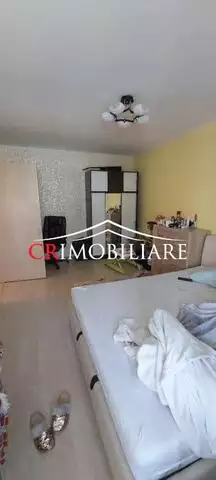 Vanzare apartament 2 camere Gorjului