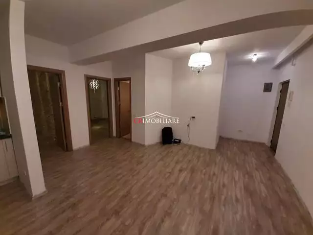 Vanzare apartament 3 camere Timpuri Noi