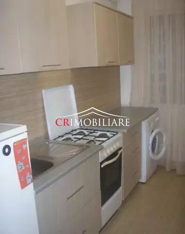 Vanzare apartament 2 camere Gorjului