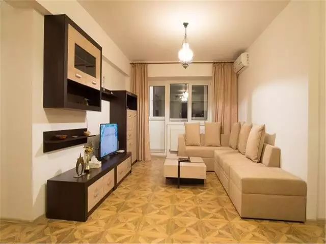 Inchiriere apartament 3 camere Titulescu