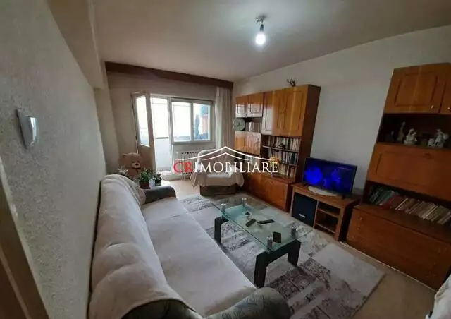 Vanzare apartament 3 camere Titan metrou si parc