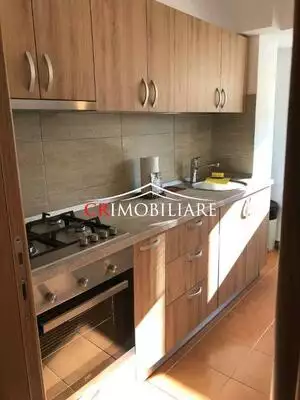 Apartament de inchiriat 3 camere Piata Unirii