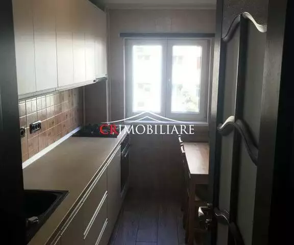 Vanzare apartament 2 camere Lujerului