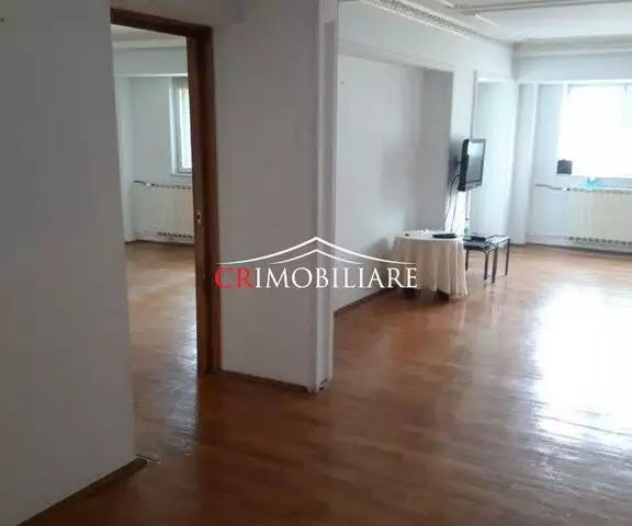 Vanzare apartament 4 camere Unirii ultracentral