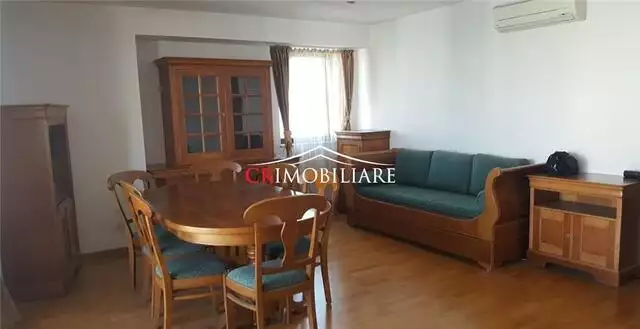 Apartament 2 camere Decebal