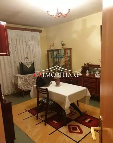 Vanzare apartament 3 camere Drumul Taberei