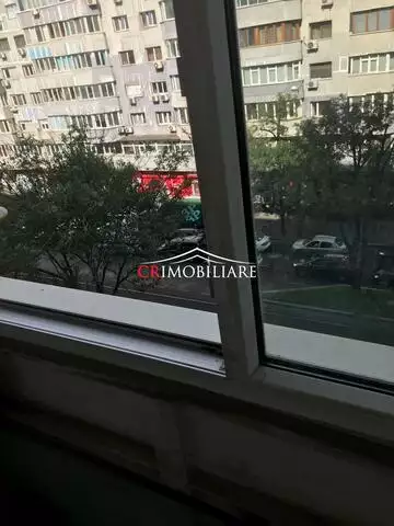 Vanzare apartament 4 camere Titulescu-Victoriei