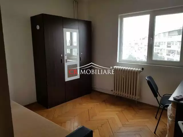 Vanzare apartament 3 camere Lujerului