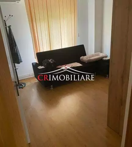 Apartament de vanzare 3 camere Natiunile Unite Libertatii