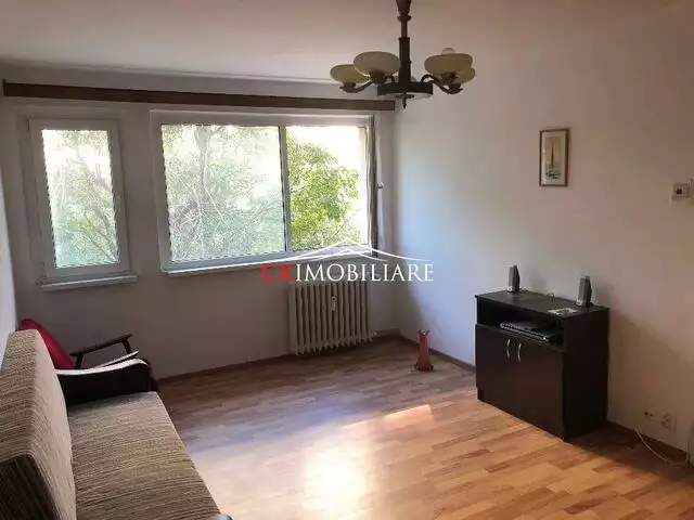 Vanzare apartament 3 camere Titan langa metrou si parc