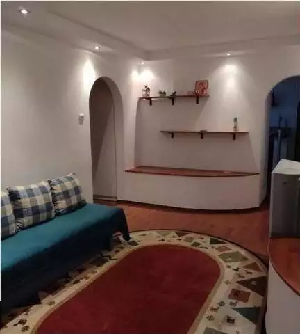 Vanzare apartament  4 camere Gorjului
