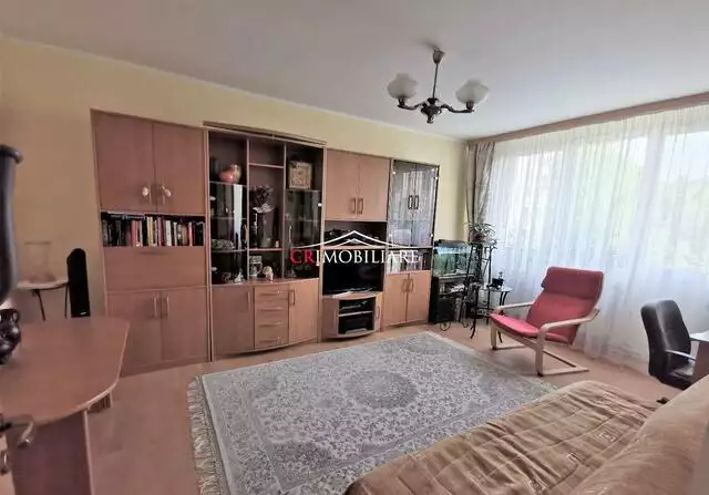 Vanzare apartament 4 camere Brancoveanu