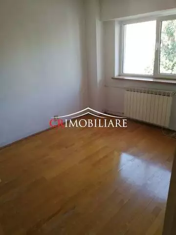 Vanzare apartament 2 camere zona Dorobanti