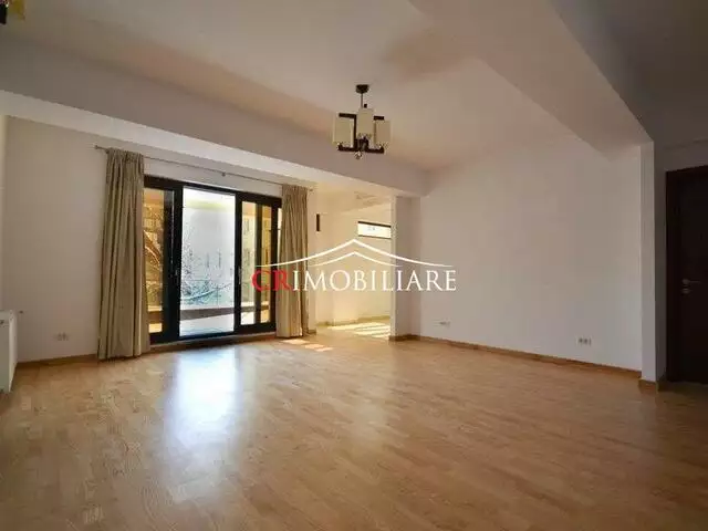 Vanzare apartament 3 camere Floreasca