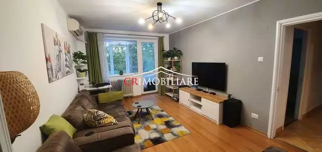 Vanzare Apartament 3 camere Tineretului