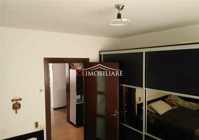 Apartament 3 camere- Brancoveanu