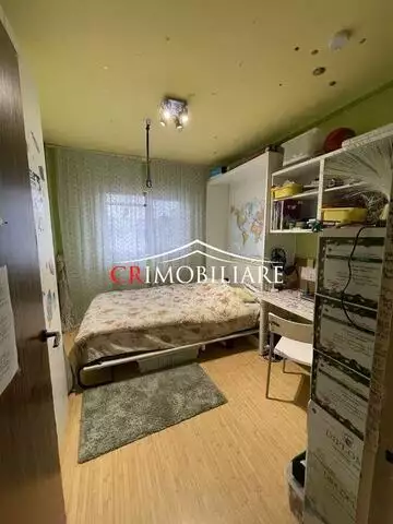 Vanzare apartamentului 3 camere Tineretului