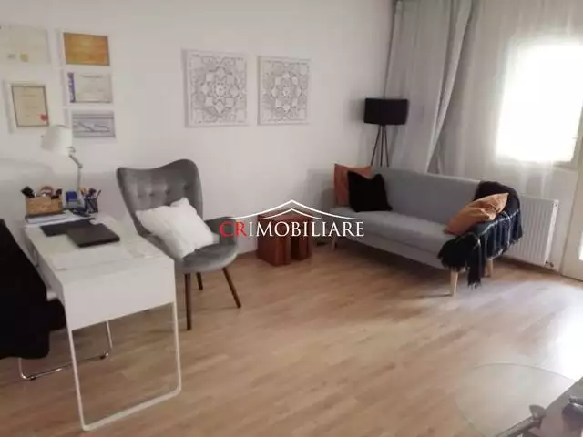 Apartament 2 camere de vanzare Lujerului