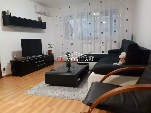 Apartament 2 camere de vanzare