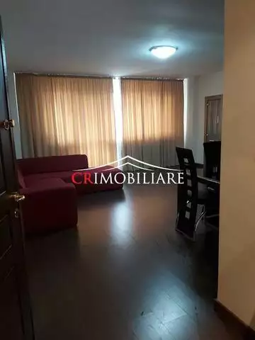 Apartament 3 camere Valea Oltului