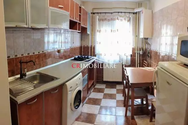 Apartament 2 camere de vanzare Gorjului