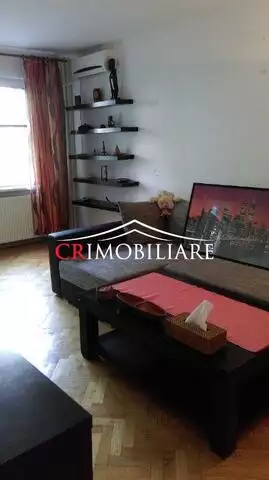 Vanzare apartament 3 camere Drumul Taberei