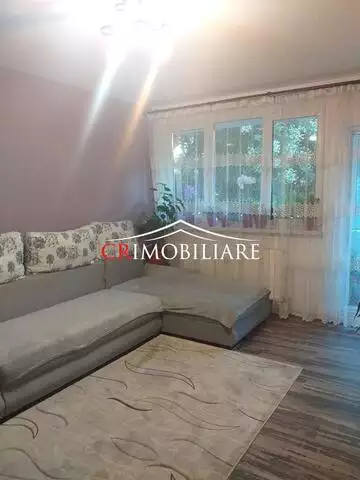 Apartament 2 camere de vanzare 1 Mai