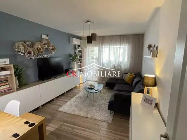 Vanzare apartament 3 camere Gorjului LUX