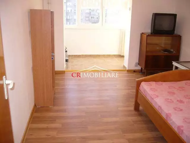 Apartament 3 cam Lujerului