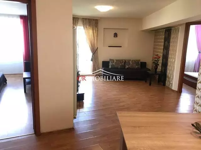 Vanzare apartament 3 camere Tineretului