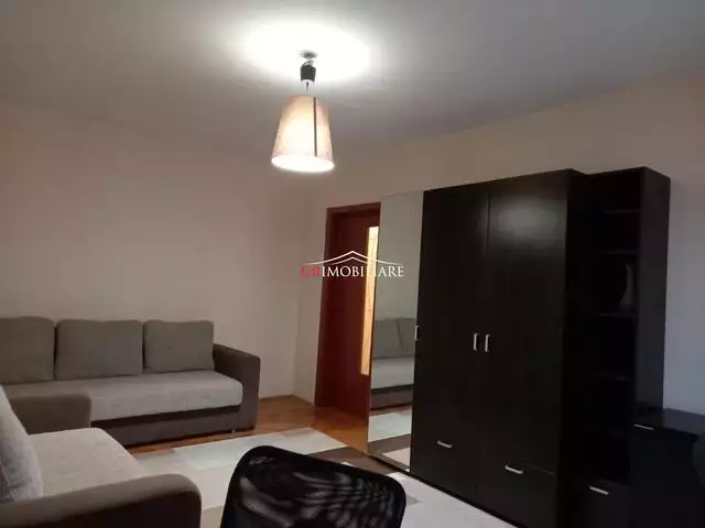 Vanzare apartament 3 camere Tineretului