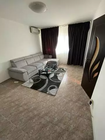 Vanzare apartament de 4 camere Basarabia