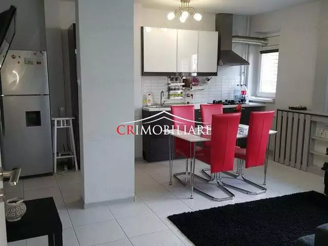 Vanzare apartament 3 camere Tineretului