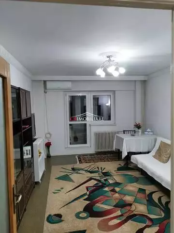 Vanzare apartament 3 camere Vacaresti