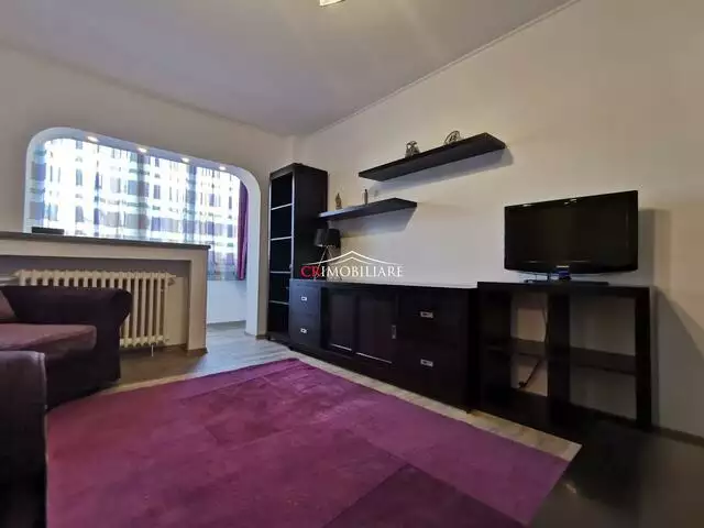 Vanzare apartament 3 camere Tineretului