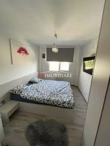 Apartament de Vanzare 3 Camere Timpuri noi