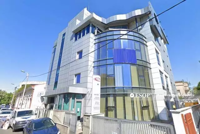 Spatii functionale in imobil birouri, in Calea Calarasilor, Bucuresti, 995 mp, 0% comision