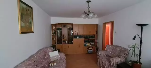 Apartament cu 3 camere- Valea Argesului