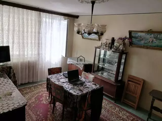 Apartament 3 camere - Drumul Taberei