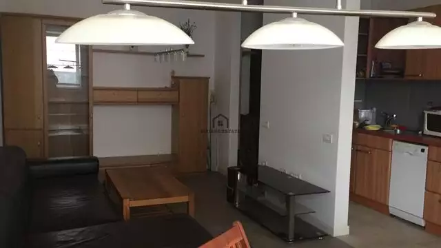 Apartament cu 2 camere, în Dumbrăvița