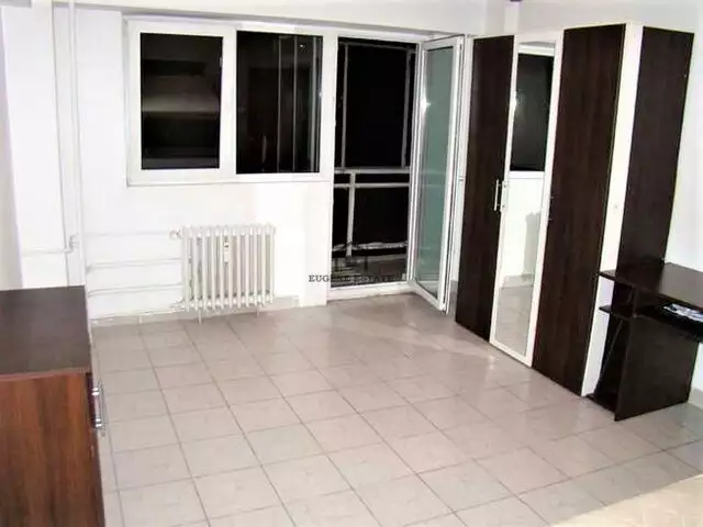Apartament 2 camere decomandat zona-Alexandru Obregia