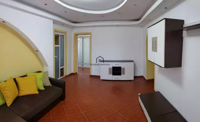 Apartament Deosebit 4 camere zona Margeanului