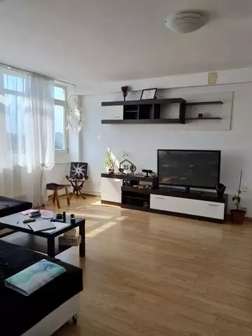 Apartament 3 camere în apropiere de Metrou Brâncuși