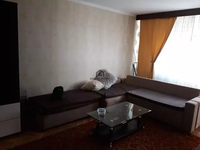 Apartament 3 camere, zona Aradului