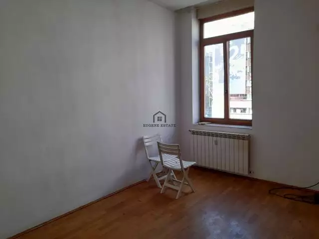 Mic apartament  2 camere Bd Dacia / Romana