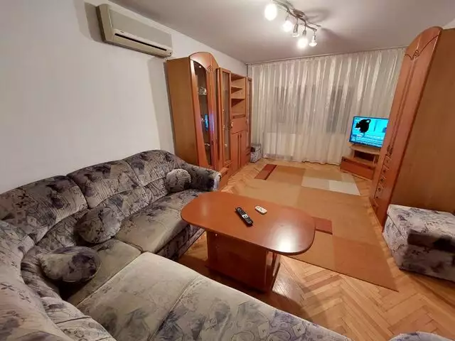 Apartament spațios cu 3 camere în zona Micalaca