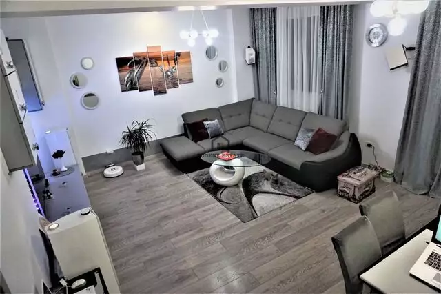 Apartament cu 3 camere decomandat confort 1 lux