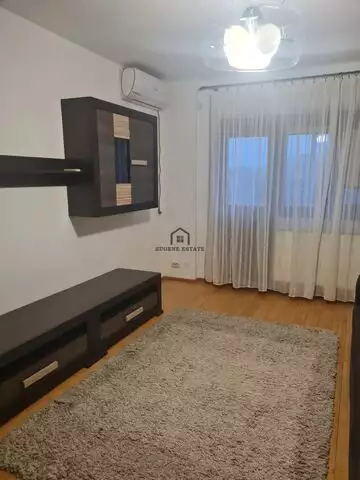 Apartament 3 camere-Politehnica