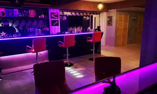 Spatiu comercial cu destinatie Club/Bar in Calea Aradului
