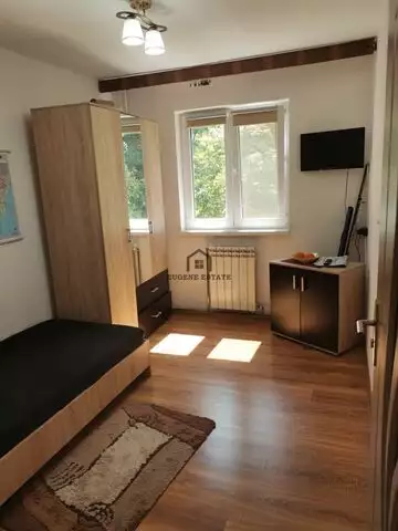 Apartament cu 3 camere in zona Dacia